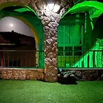 Casa Dos Arcos *